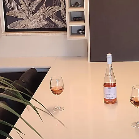 Unique New - - Gozo Victoria