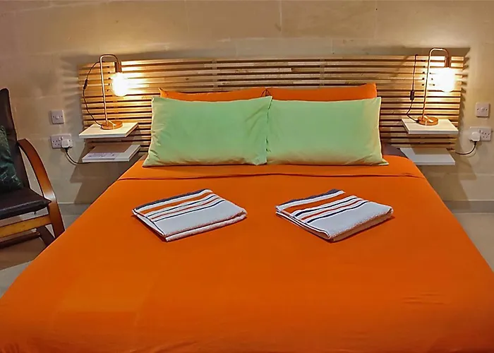 Unique New - - Gozo Daire Victoria